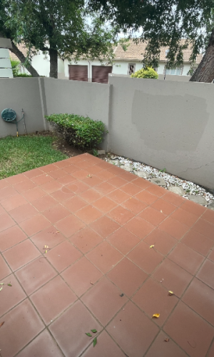 2 Bedroom Unit in Thatchview Complex, The Reeds, Centurion