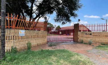 Two adjacent 4-ha holdings, Randfontein