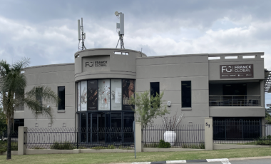 Office Building with Lease Agreement, Linbro Office Park!